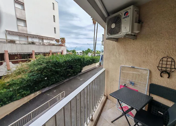 Dolce Apartman Menton